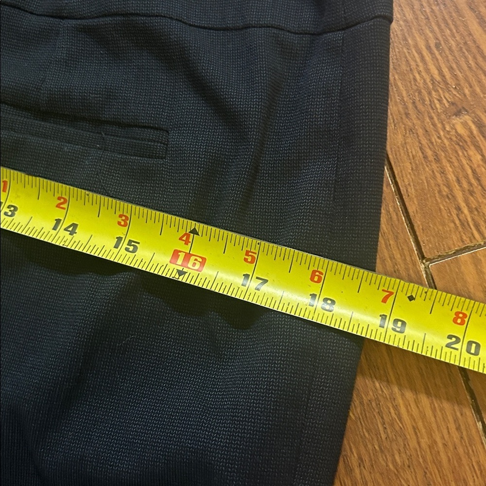 Kenneth Cole Reaction Classic Black Pencil Skirt - Picture 9 of 9